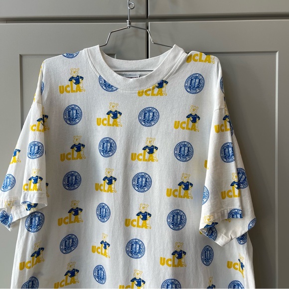 Vintage UCLA Bruins All Over Print MAde In USA Single Stitch OSFA University - Picture 2 of 7